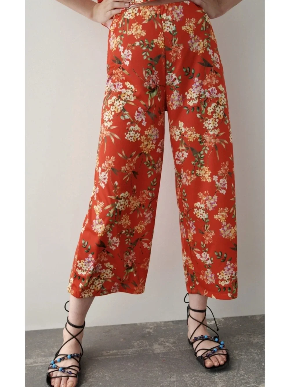 Zara Floral Wide Leg Pants Red Boho Summer Vacation High Rise Pants Size S EUC